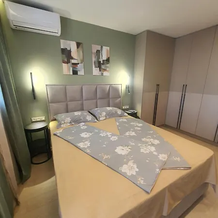 Divalla 布尔加斯